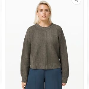Lululemon Athletica Olive Crew Neck Cotton Knit Cropped Sweater Large